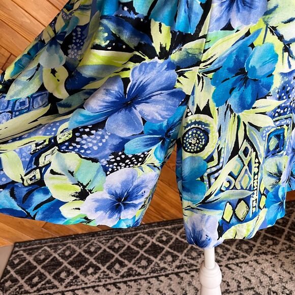Vintage 80s/90s Tropical Floral High Waisted Rayon Shorts - Picture 4 of 6